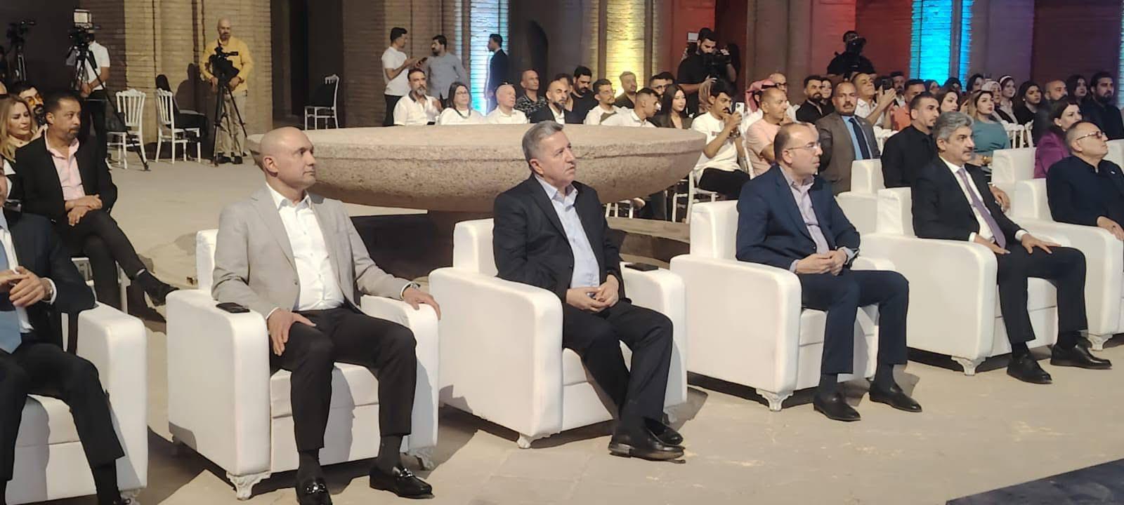 انطلاق مشروع رسم أكبر لوحة فنية في العالم ضمن فعاليات بغداد عاصمة السياحة العربية 2025