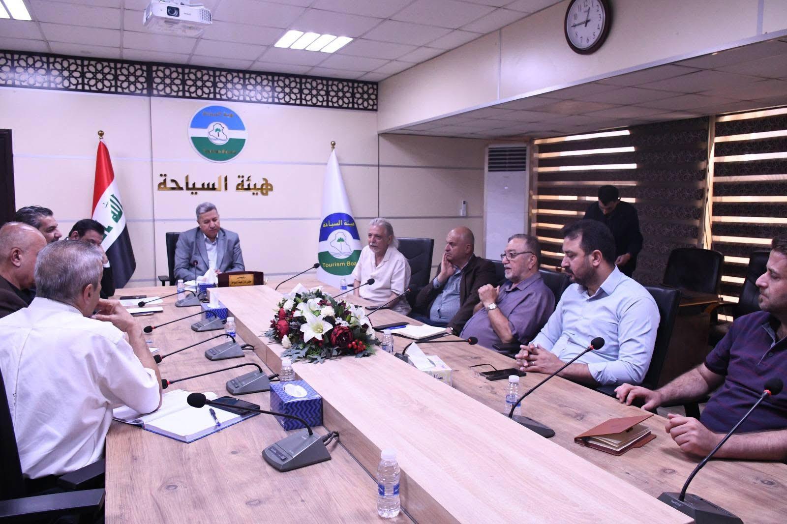 رئيس هيئة السياحة يتابع مراحل تأهيل فندق عشتار شيراتون