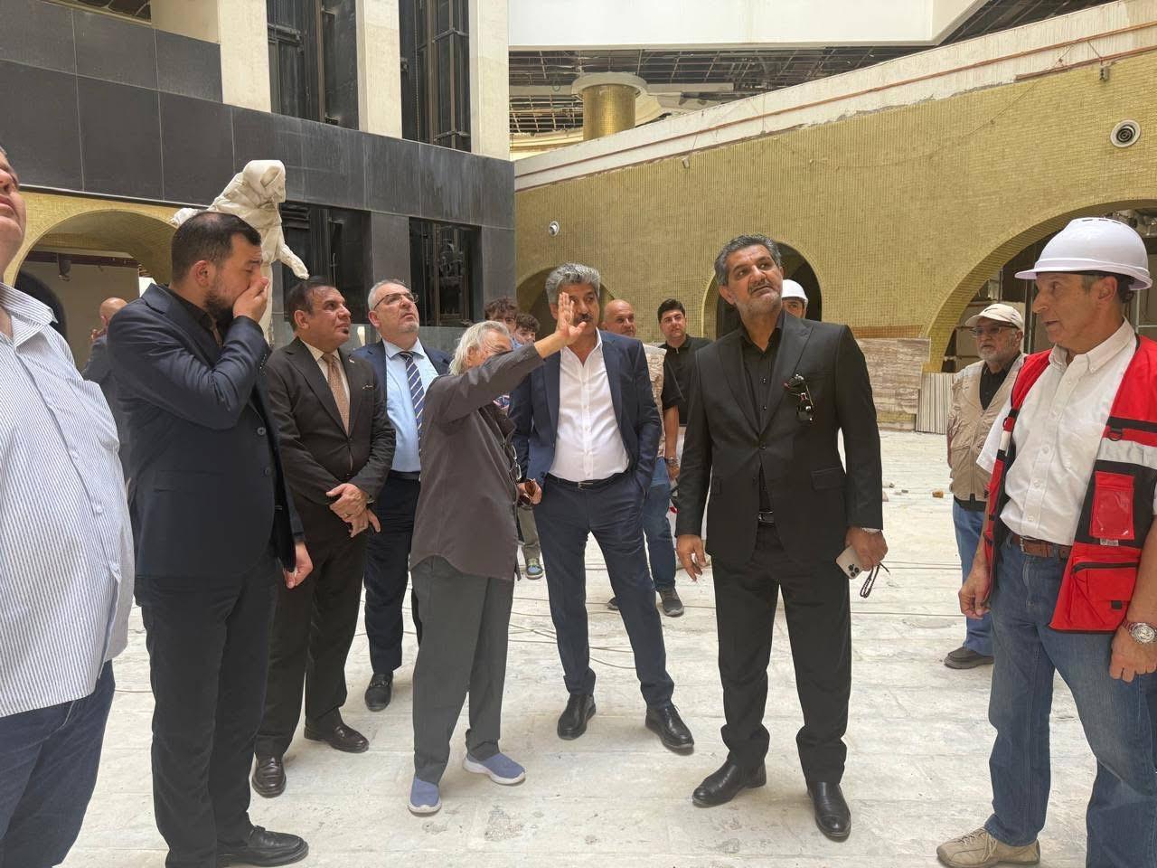 متابعة وتنفيذ توجيهات دولة رئيس الوزراء للإسراع بالعمل السياحي وفق المواصفات العالمية